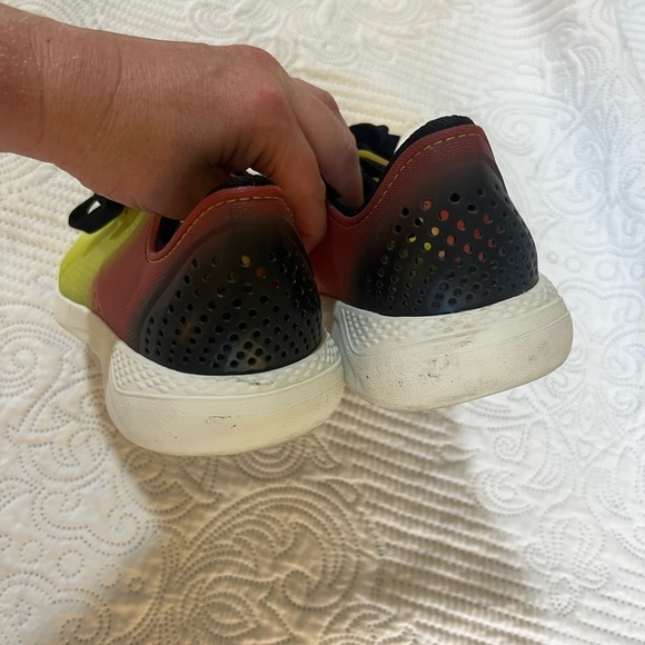 Crocs LiteRide Pacer Shoe Sneaker Mesh Color Dip  Red Yellow Mens 9 - Picture 6 of 9